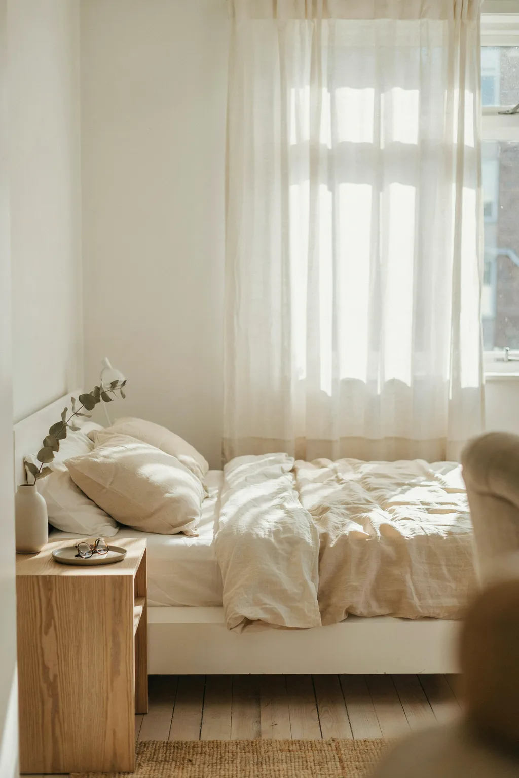 minimalist bedroom ideas