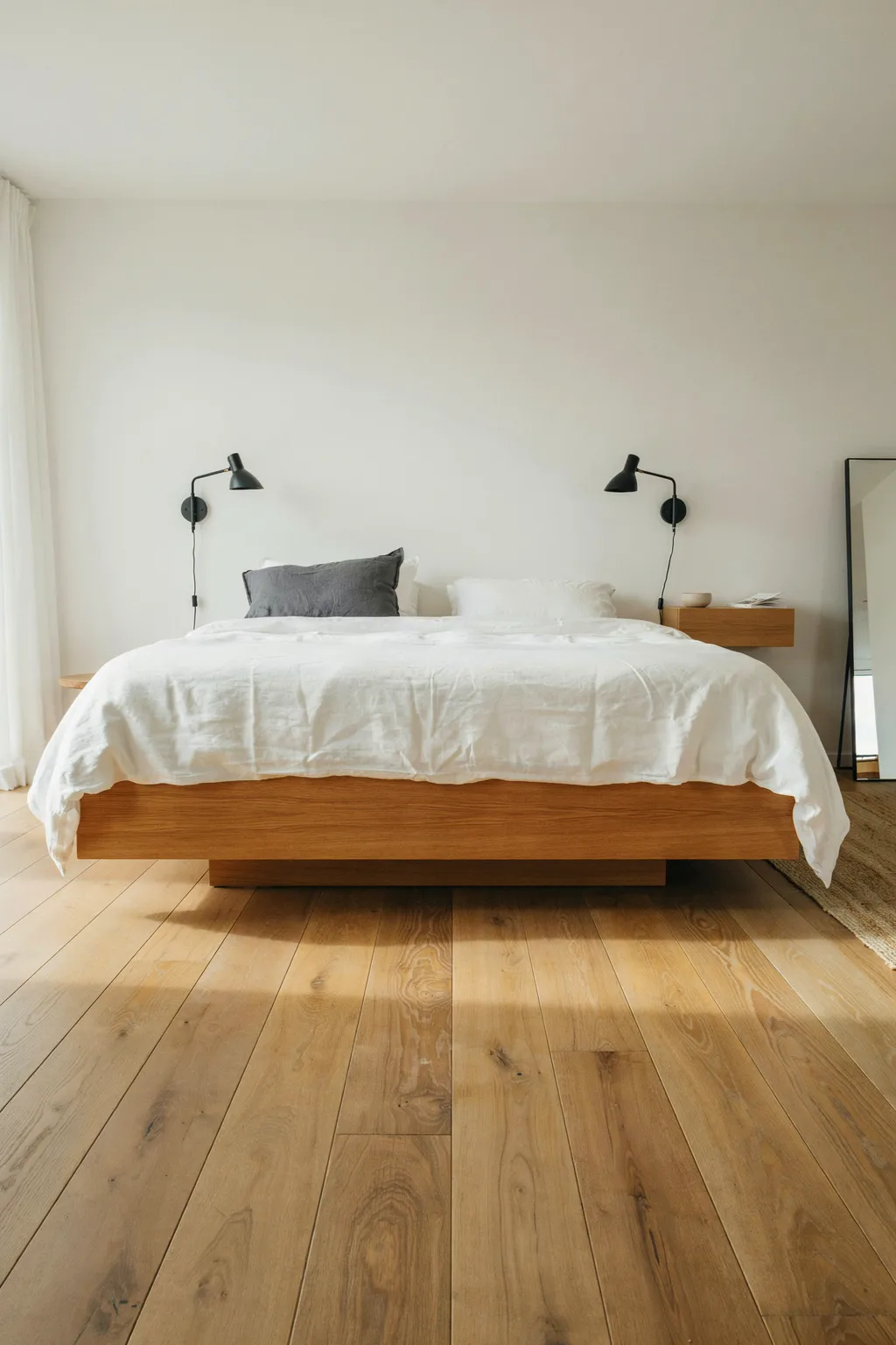 Floating Furniture for an Airy Minimal Bedroom