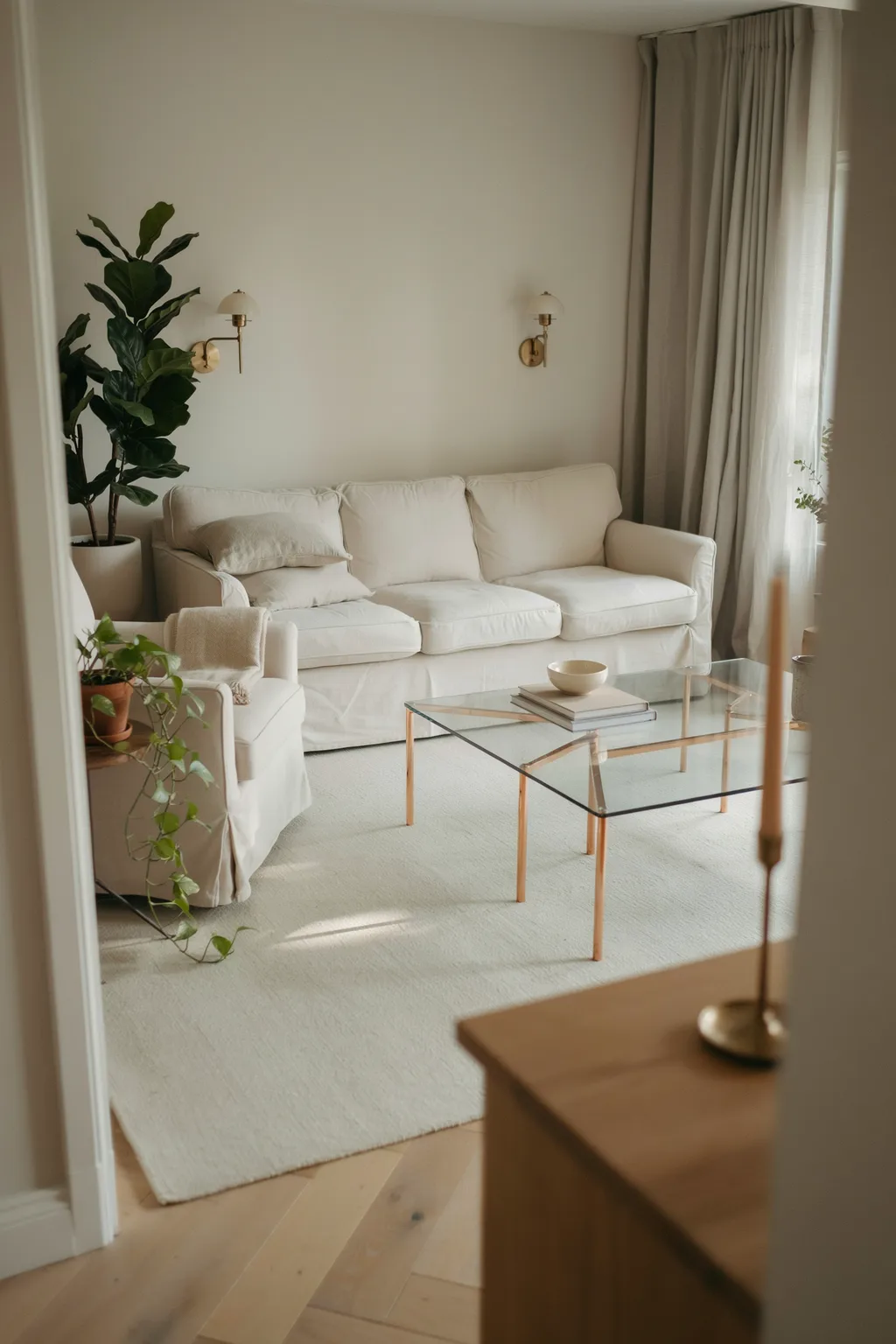 Neutral Living Room Ideas For Tight Spaces