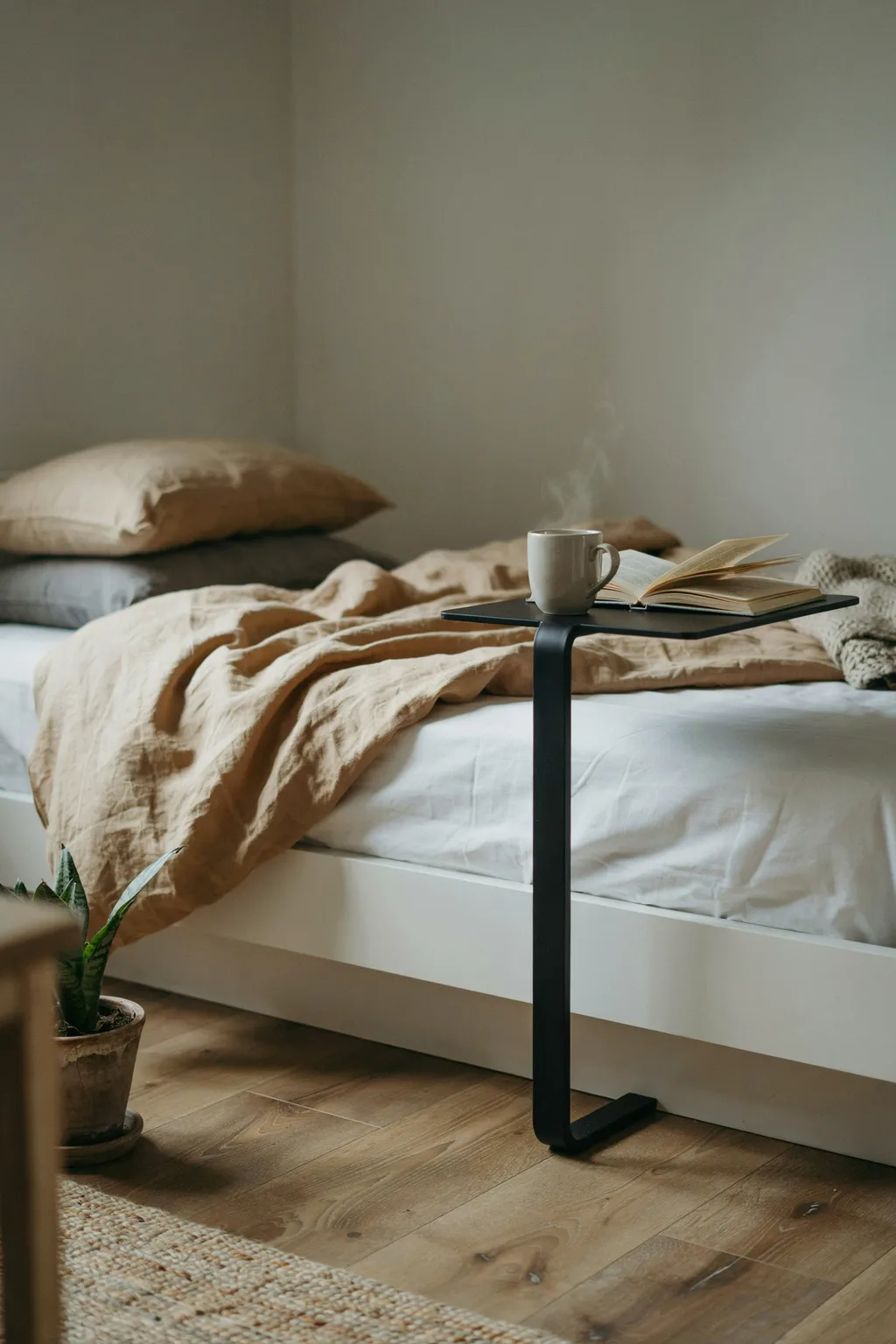 Slide-Under C-Table As A Nightstand