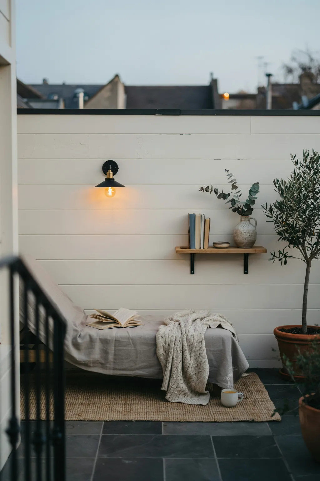 Cozy Outdoor Reading Nook With a Chaise