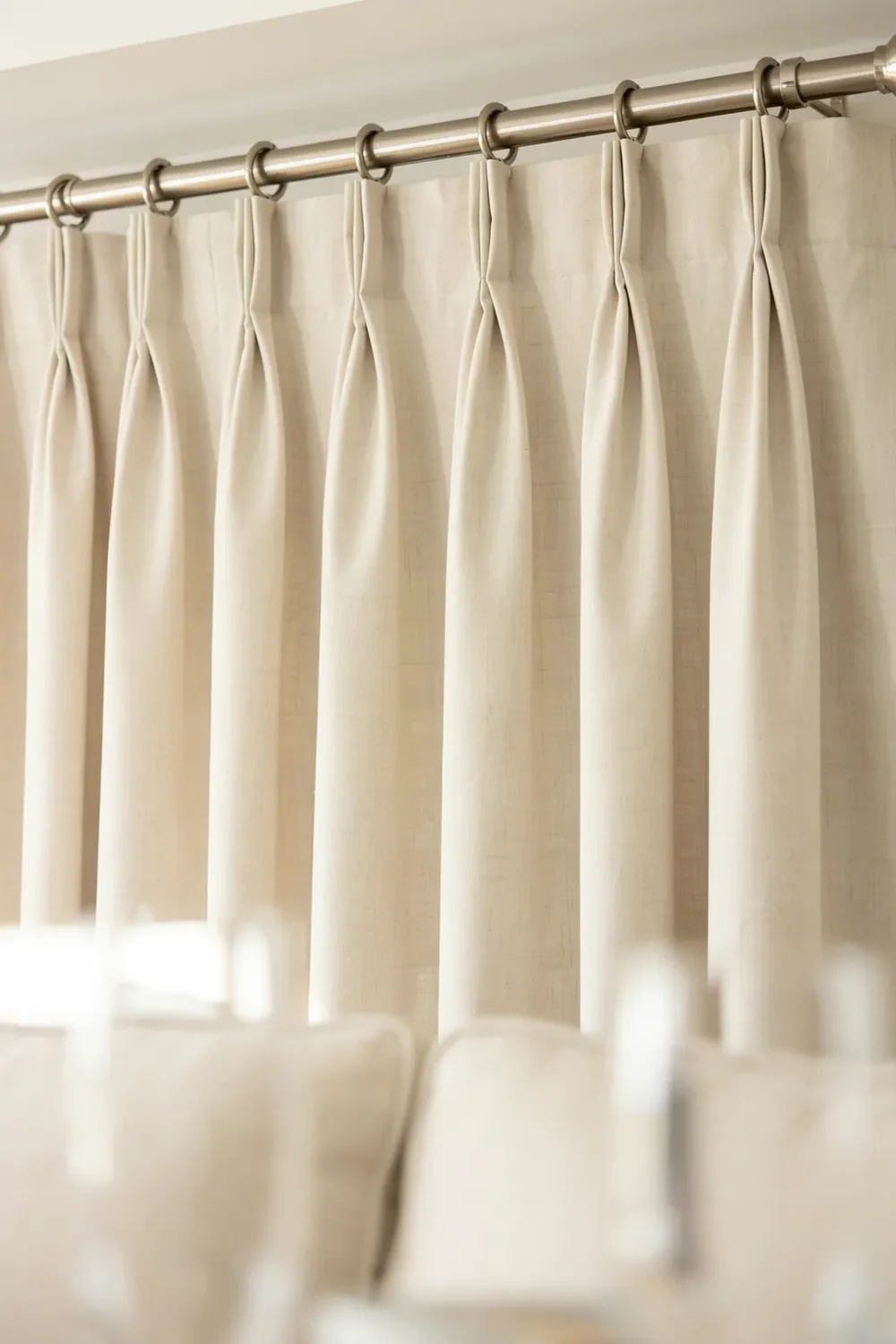 Triple Pinch Pleat for a Tailored, Made-to-Measure Look