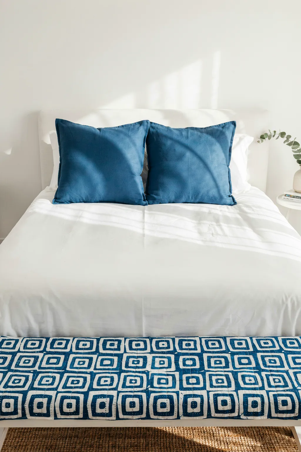 Build the Bed in White First, Then Add Blue in One Layer