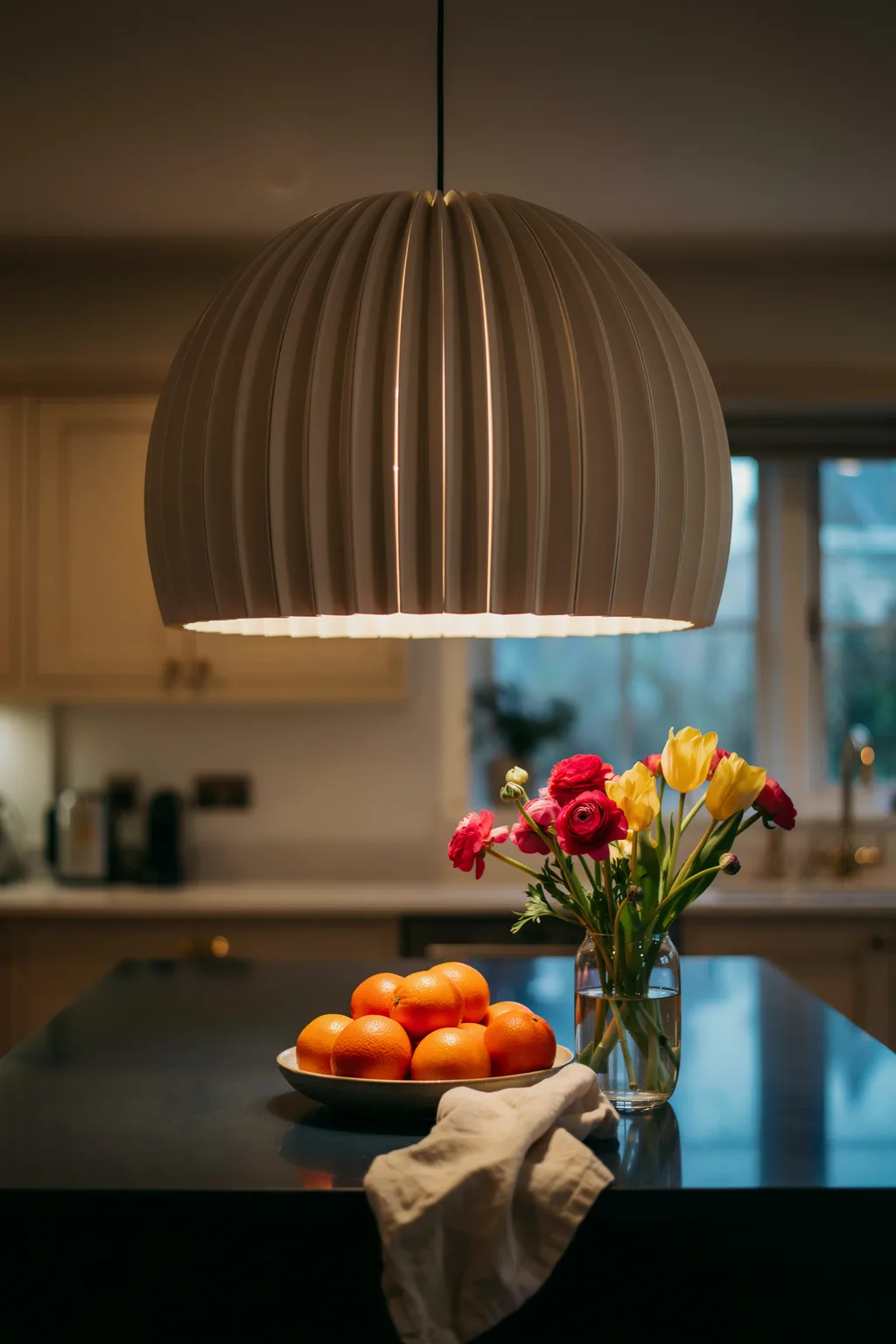 One Sculptural Light Instead of Three Small Ones